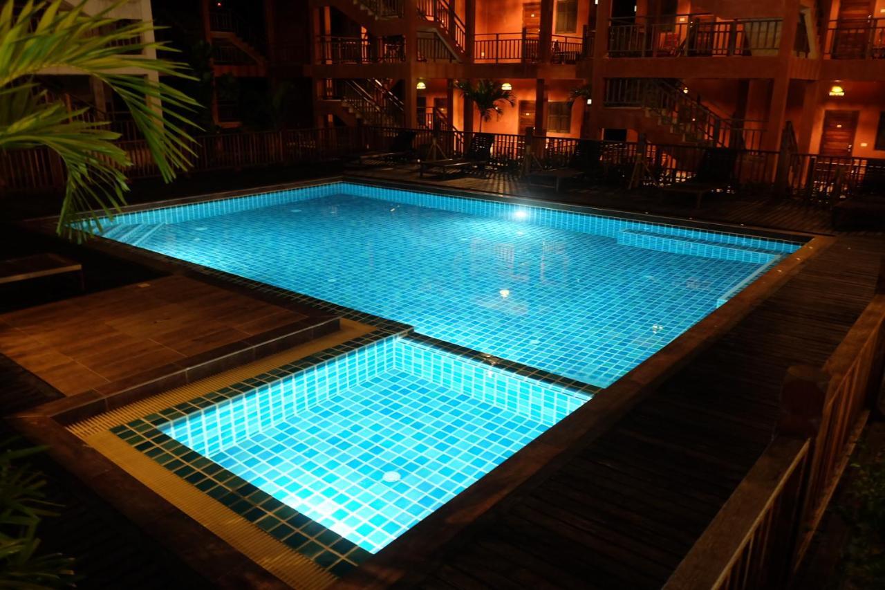 Rainforest Huahin Village Hotel Exterior photo
